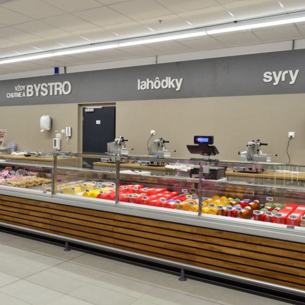 COOP Jednota Tempo Supermarket OC Tehelko - predajňa (4)